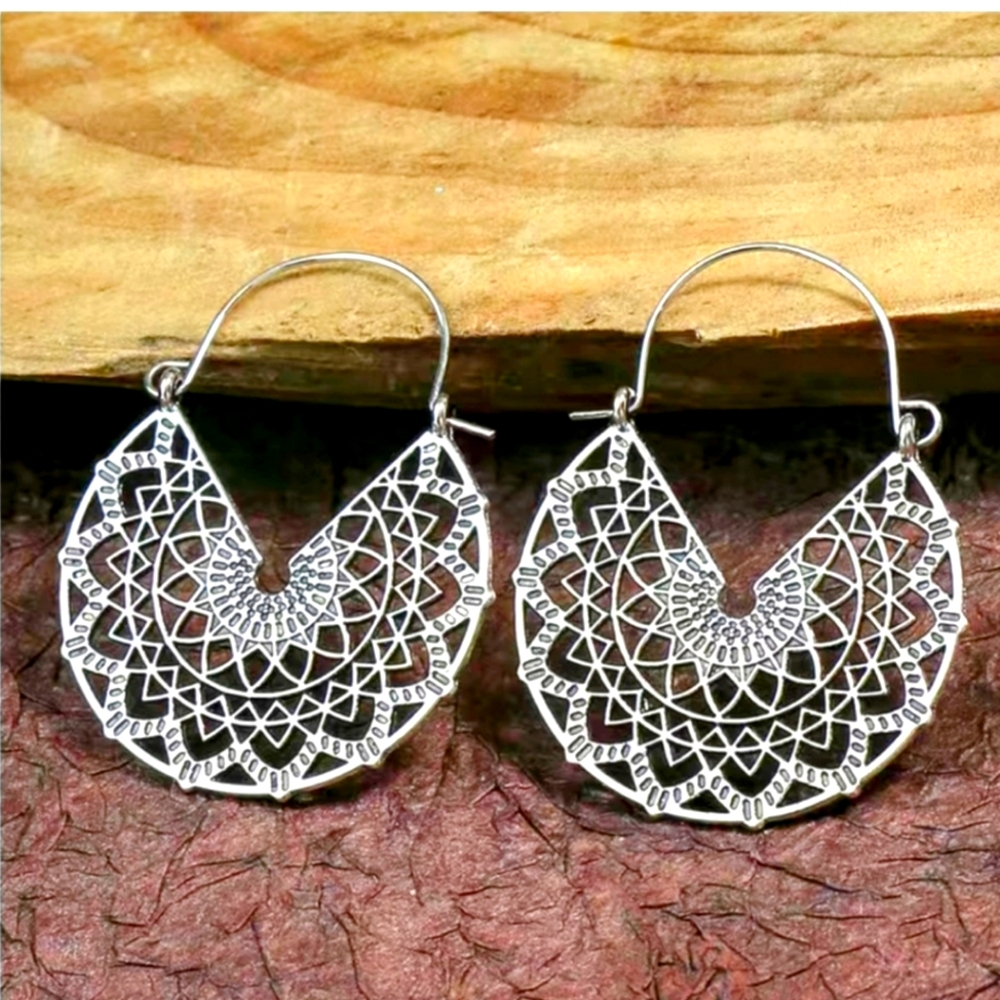 BOHEMIAN ANTIQUE HOOP EARRINGS